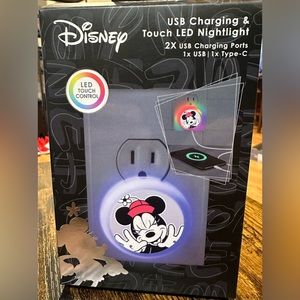 Disney USB Charging & Touch LED Nightlight NWT